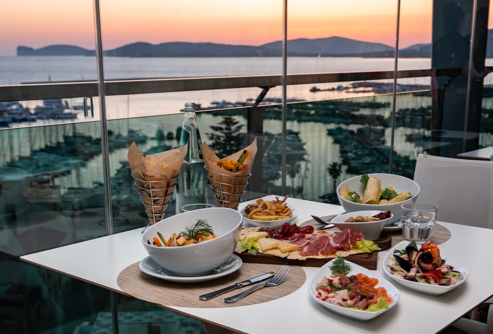 Blau SkyBar