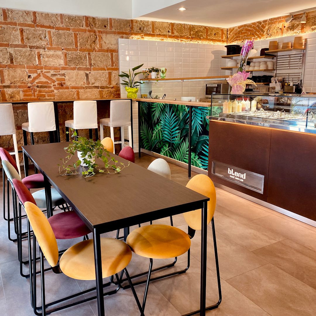 BLEND Cafe and Poke