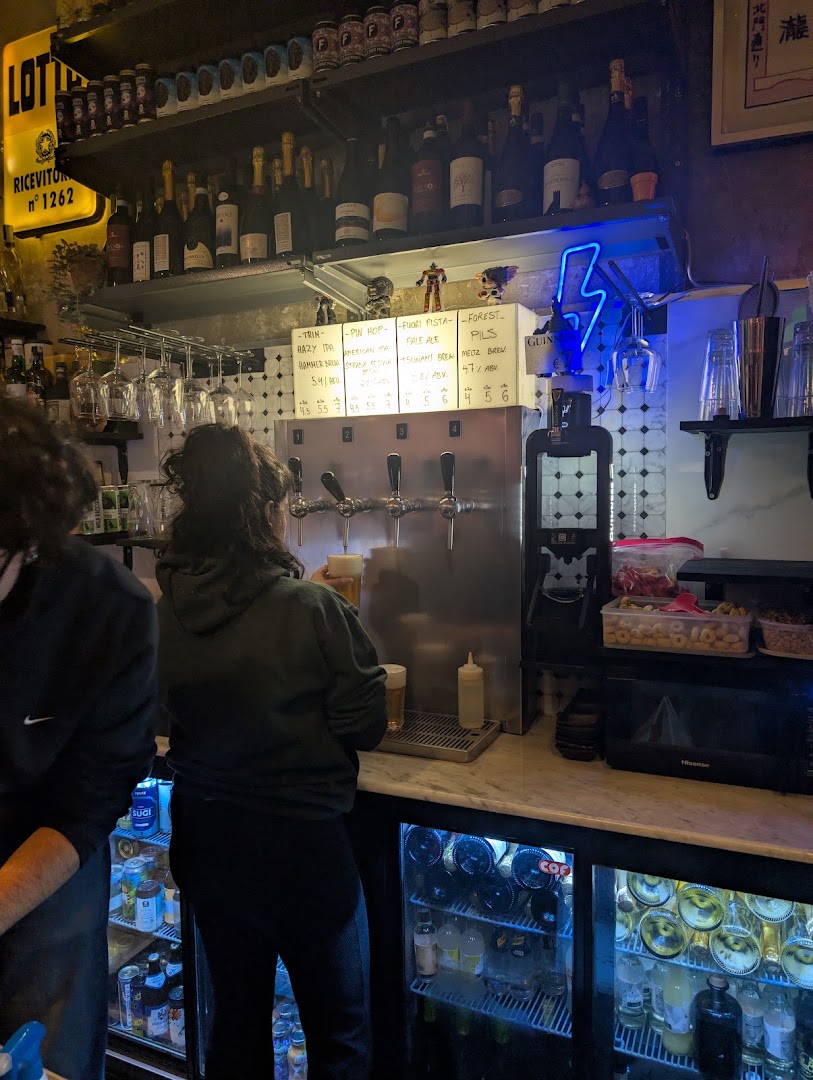Blind Pig - Hideout Drinkery, Napoli