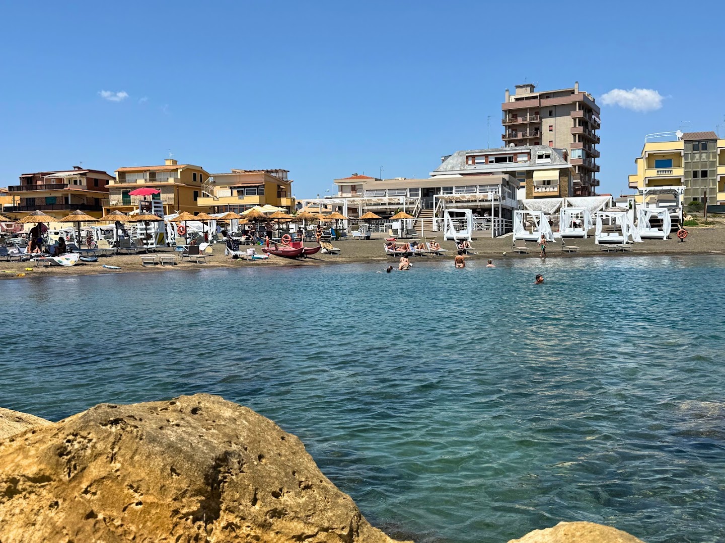 Blu Mar Beach Club