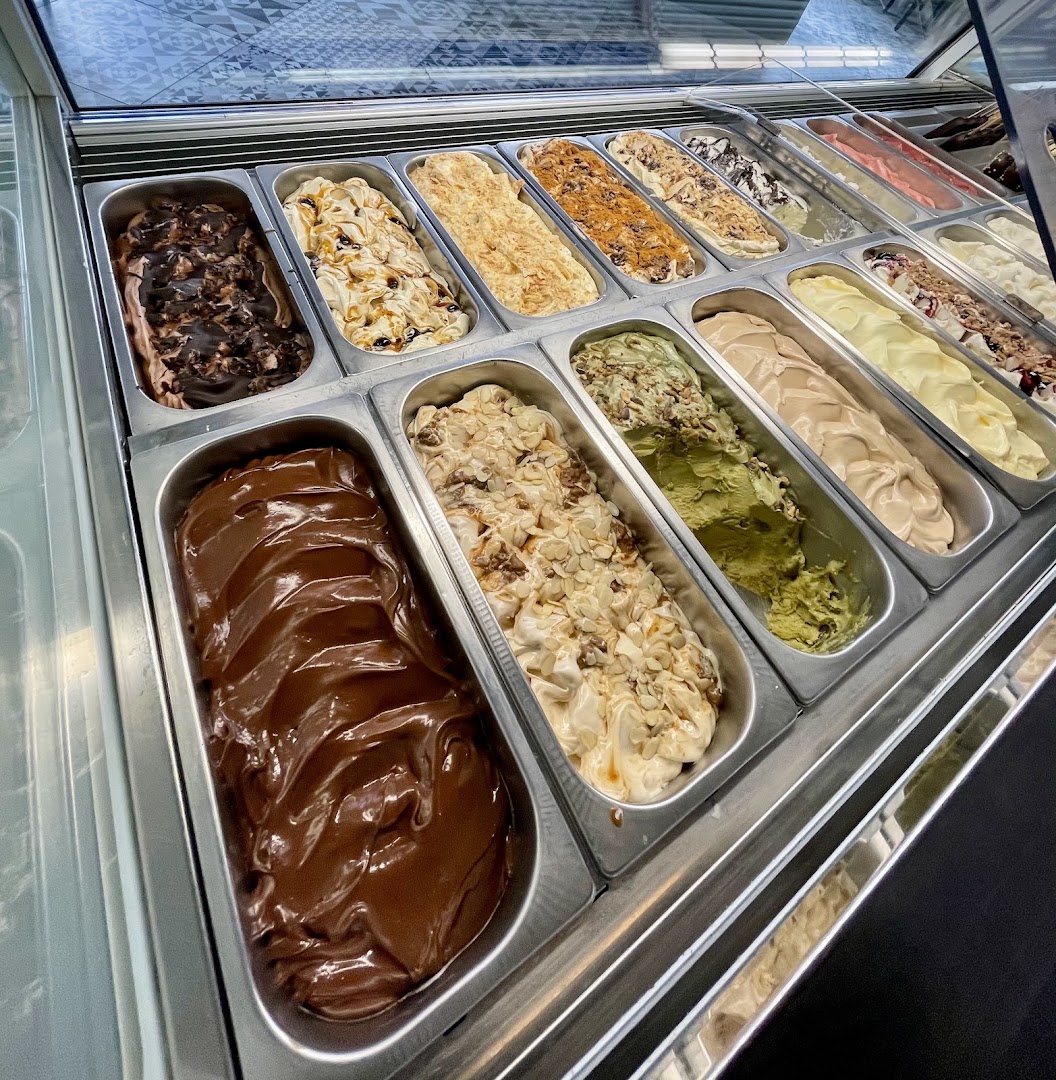 Blue Ice Caffe'