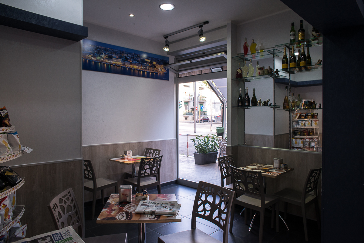 Blue Moon - Bar Pasticceria -