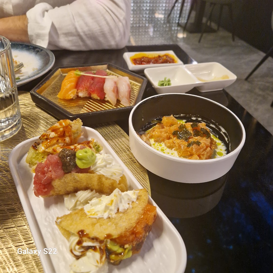 Bluefin Sushi Restaurant | All You Can Eat | Pietrasanta