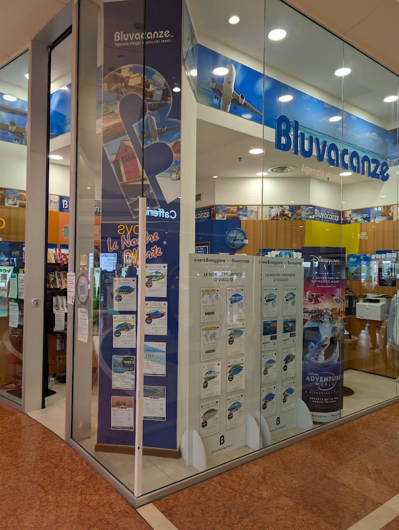 Bluvacanze - Vittuone C.C. Il Destriero, Vittuone