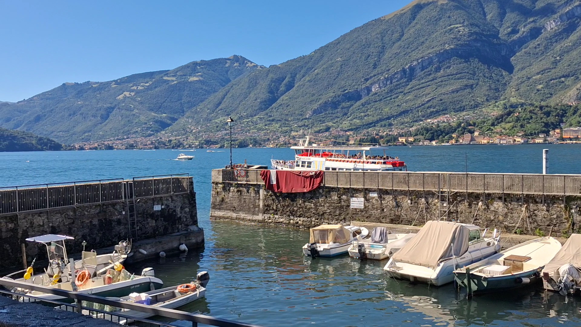 Boathirebellagio