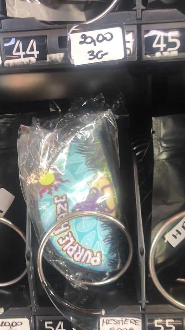 Bobby’s Secrets Hemp shop