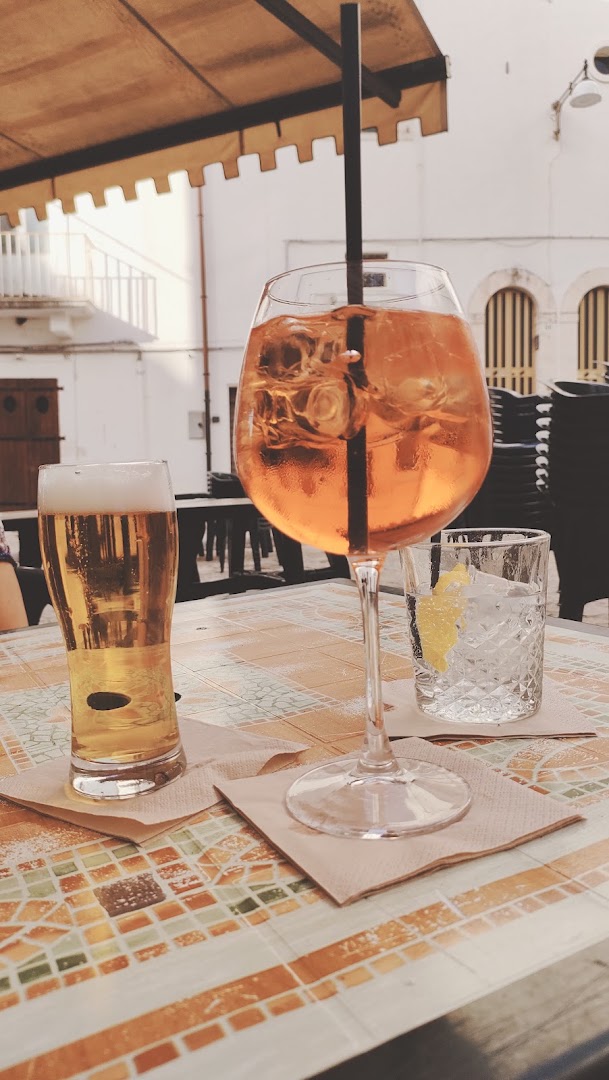 Bobos Wine Bar