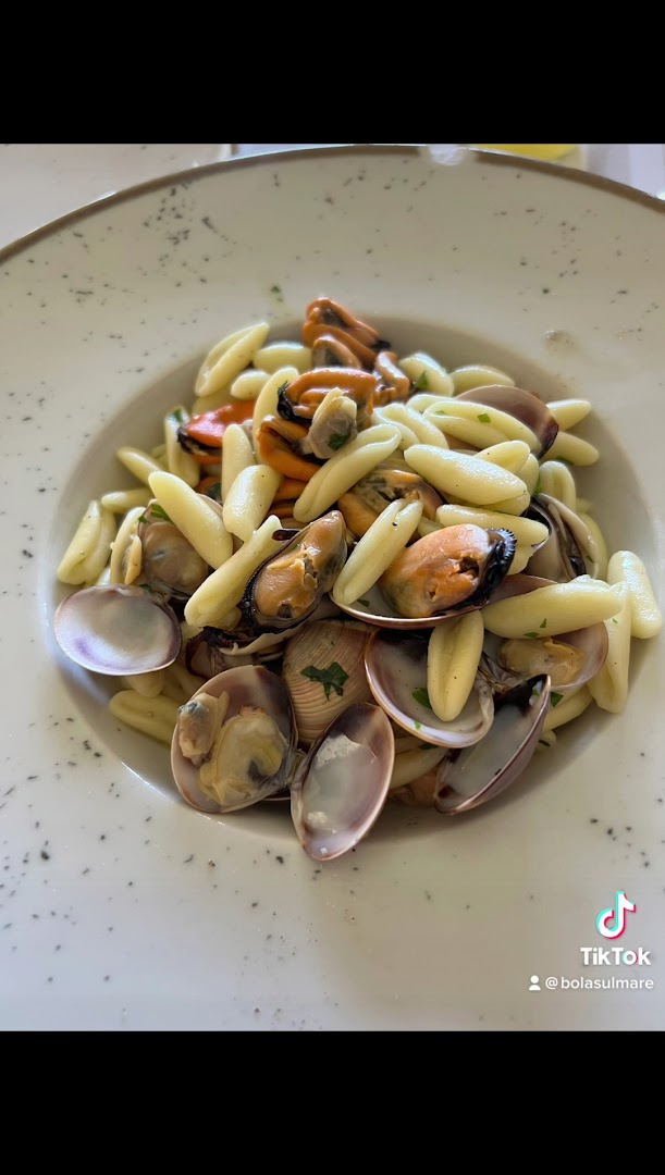 Bola sul mare