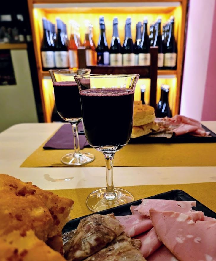 Bolle Quadre Lambruscheria - Ristorante Reggiano