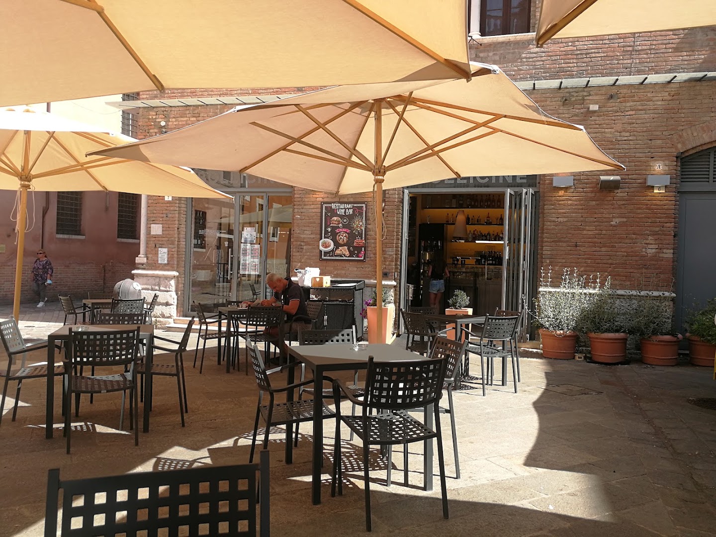 Bollicine Wine Bar