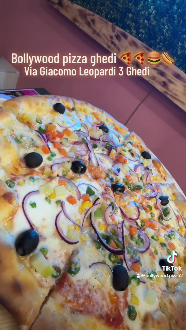 Bollywood Pizza