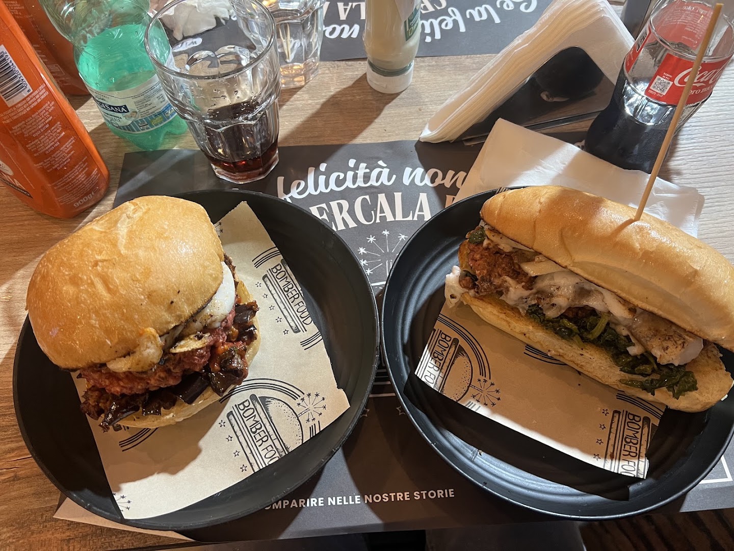 Bomber Food Pub, Napoli
