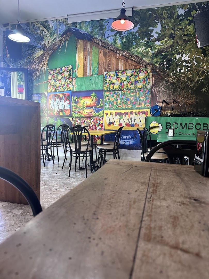 Bombobar