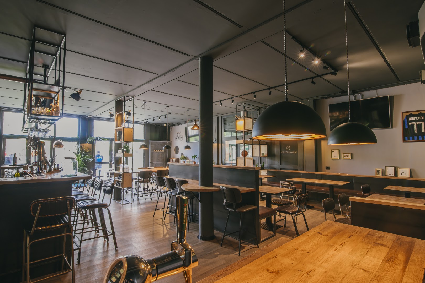 Bombonera Social Pub