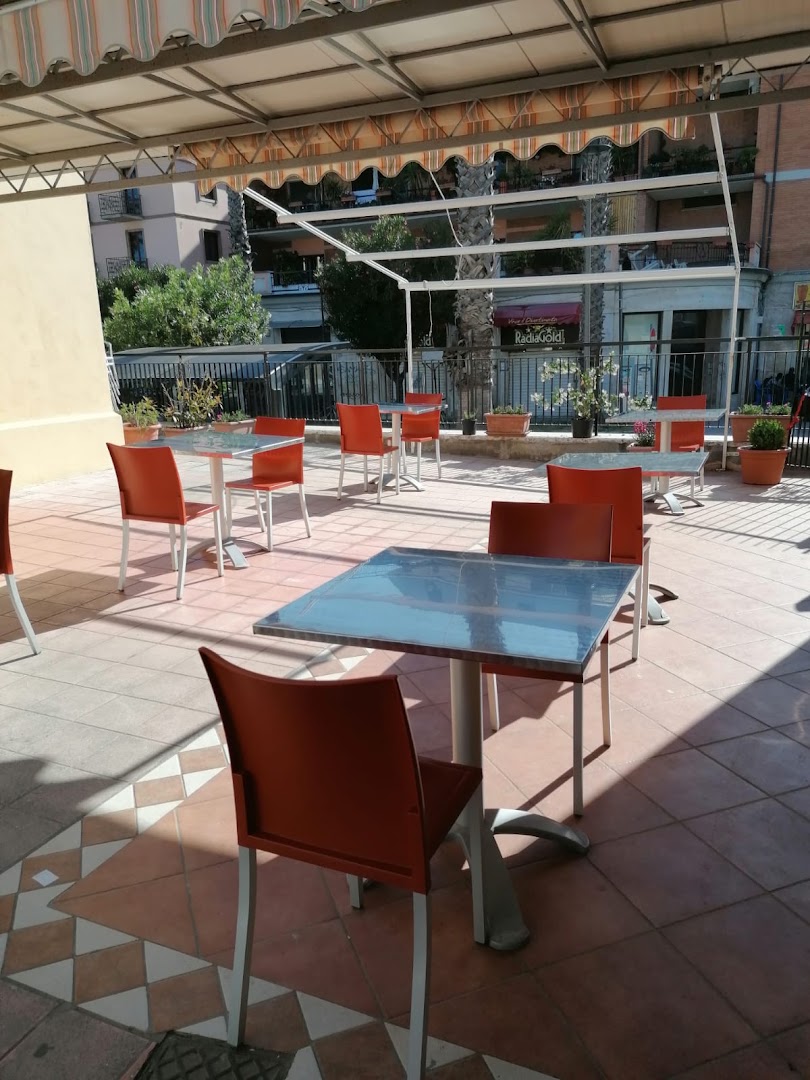 BON ITALY - Bar & Food (Stazione F.S.)