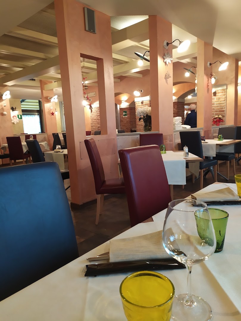 Borgo Marinaro - Ristorante di Pesce - Pizzeria