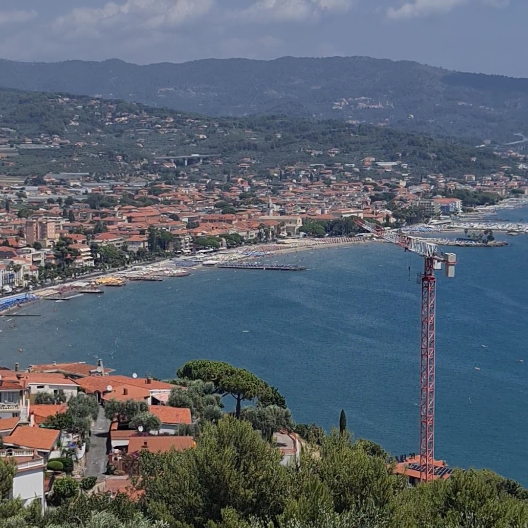 Borgo Parasio, Imperia