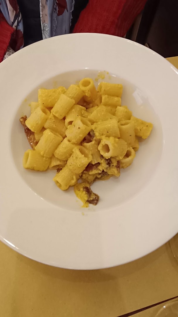 Borgonuovo 26