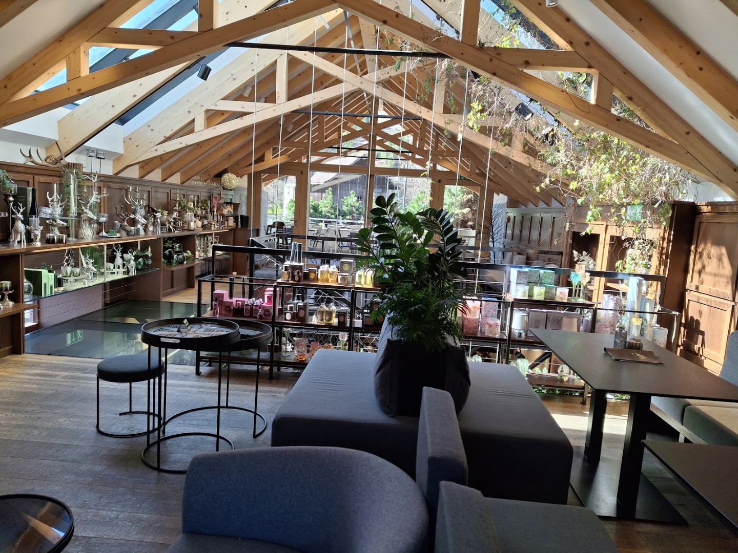 Botanic Wachtler - Drink, Food & Shop