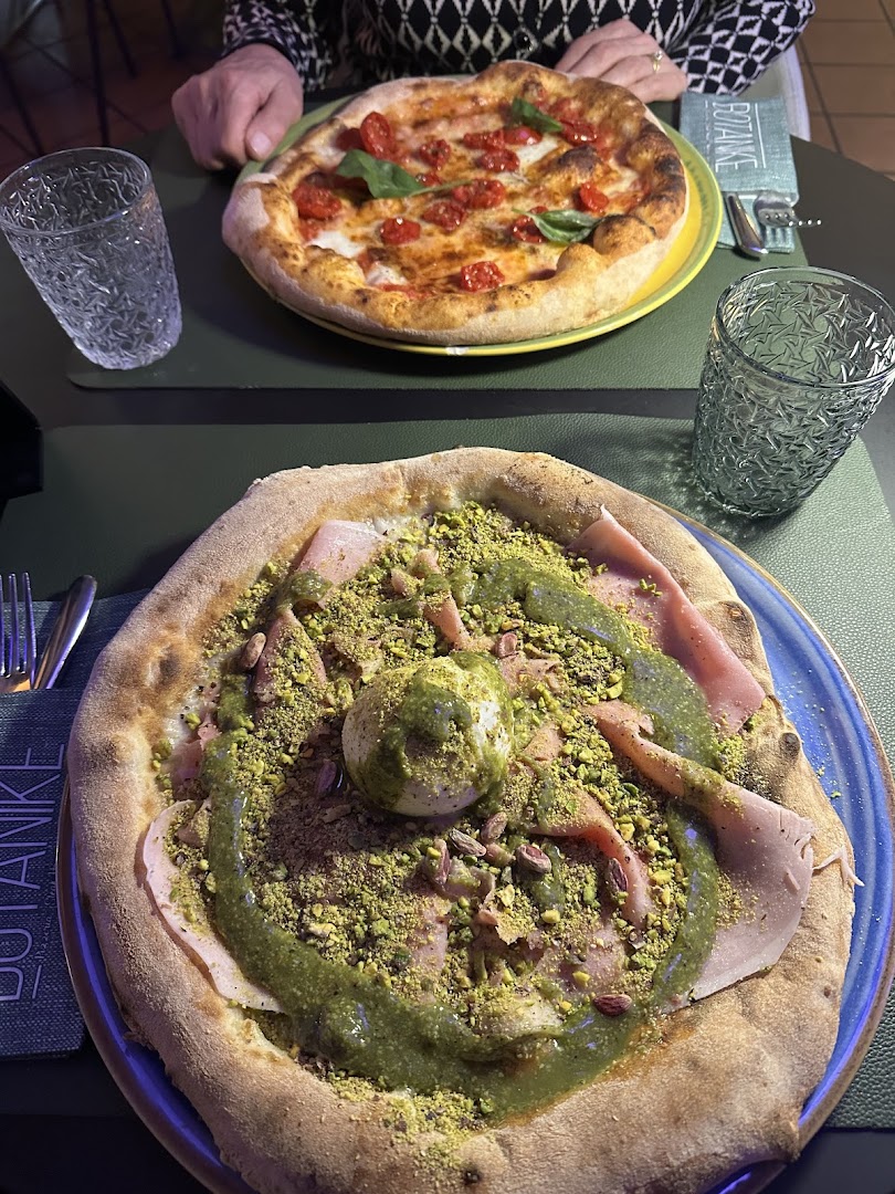 Botanike Restaurant