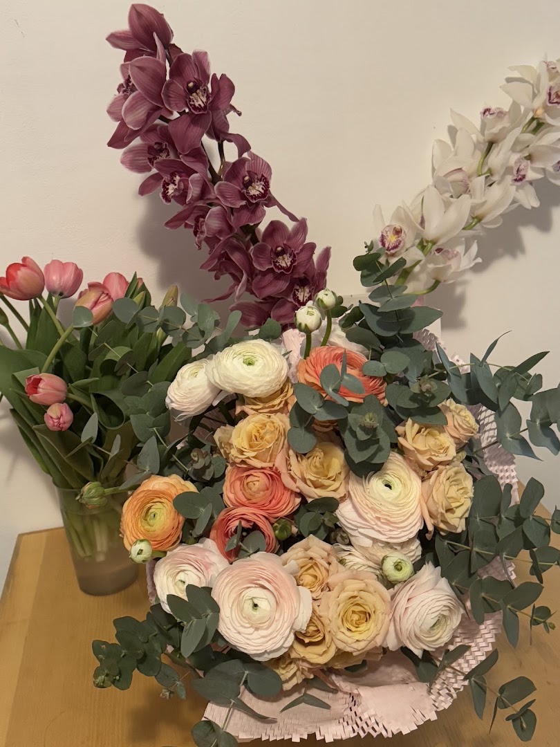 Bottausci Fiori, Magione