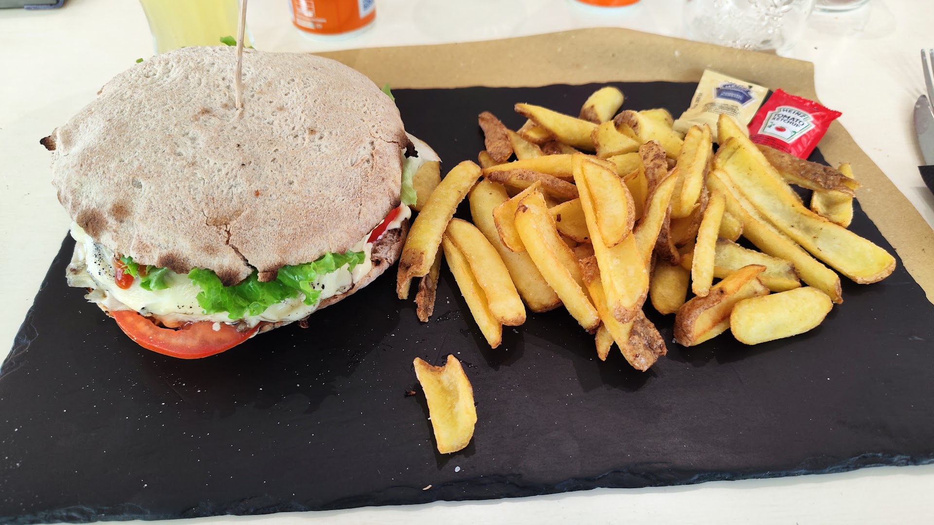 Botte Di Ferro Beer and Food Cucina Pizza e Birra