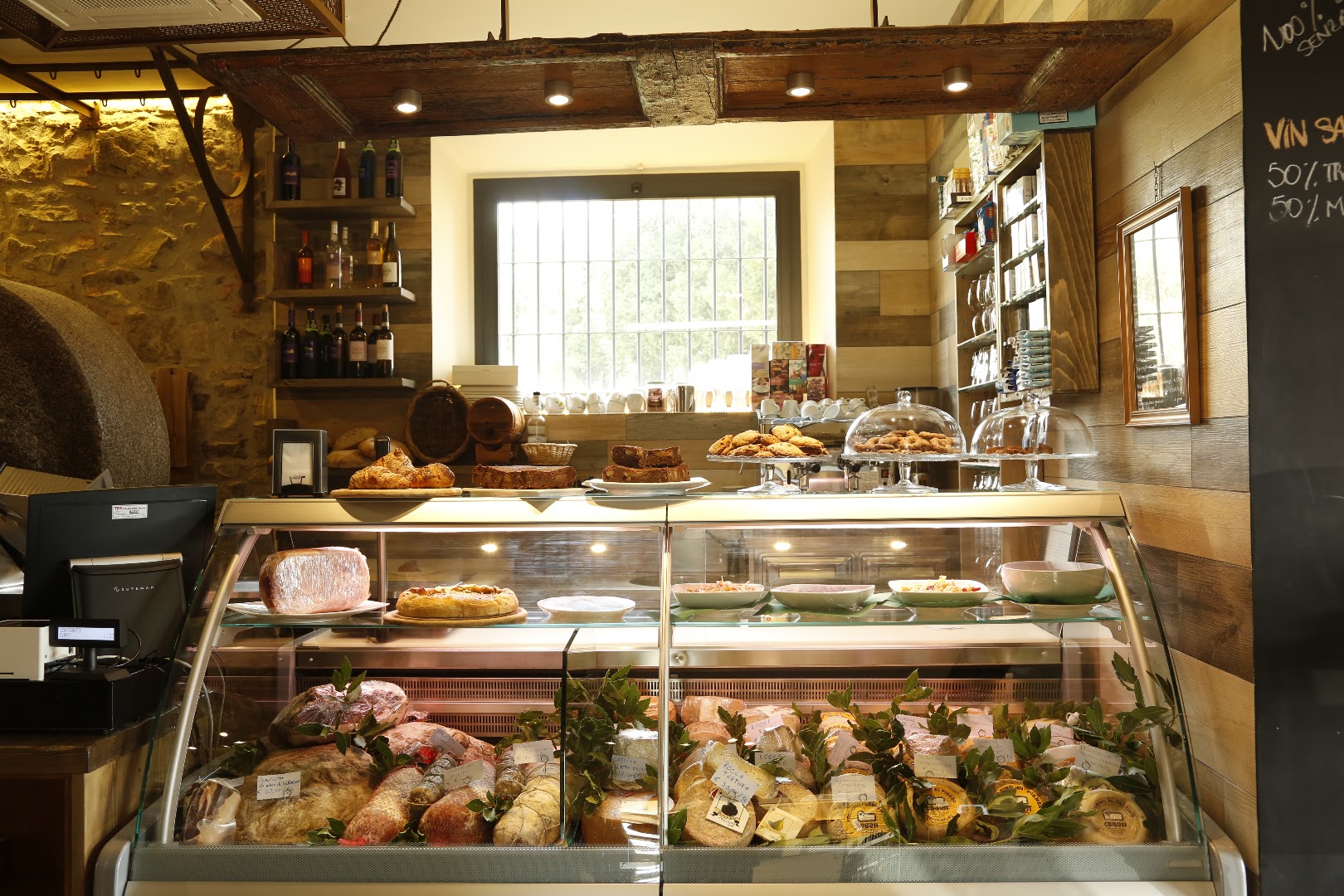 Bottega del Mulino by Fattoria Lavacchio