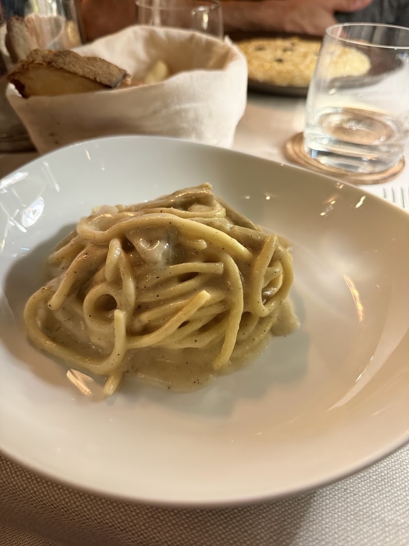 Bottega Lucia