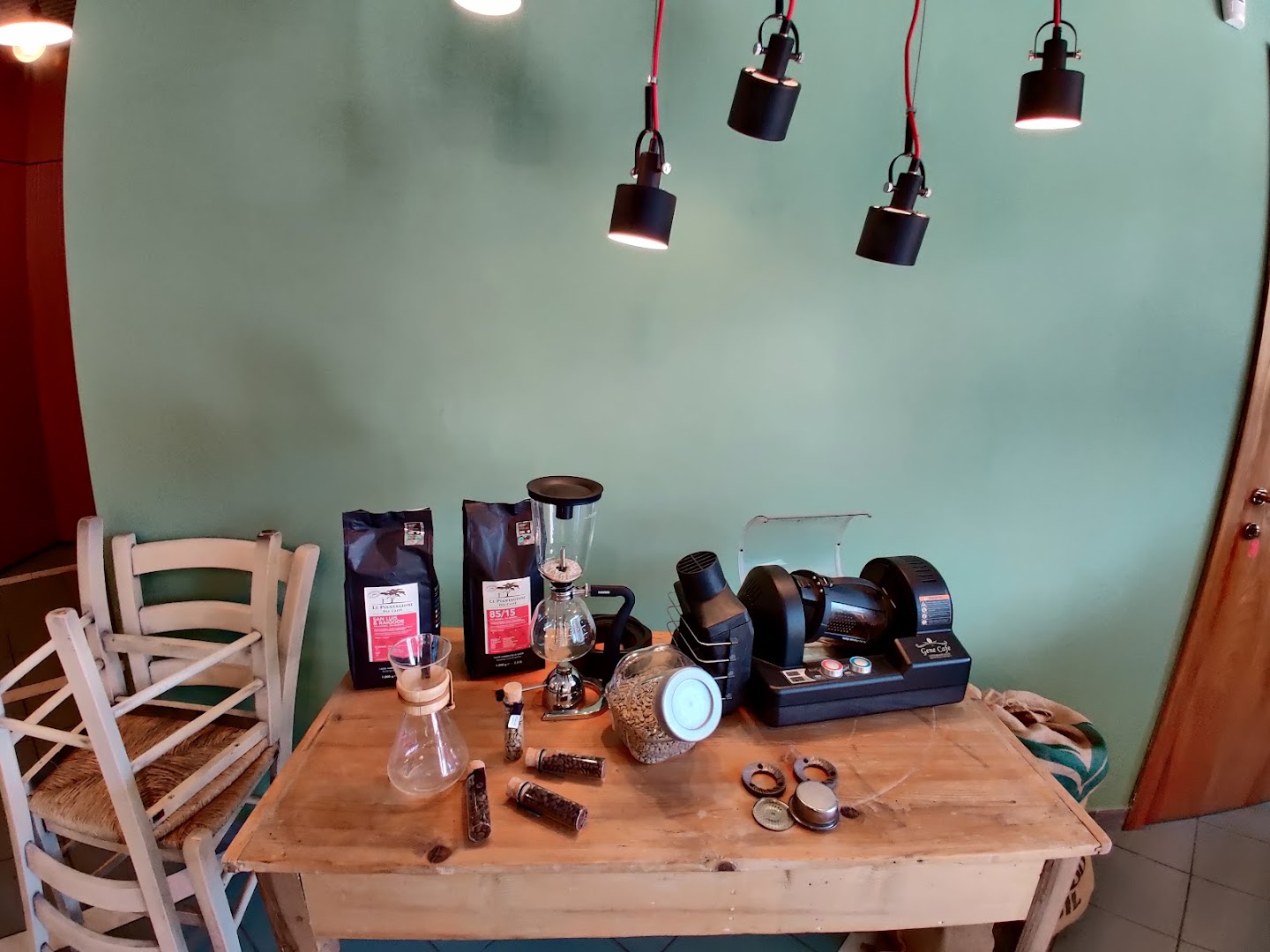Bottega Rossopepe - Via della Libertà