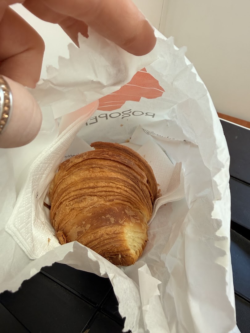 Bottega Rossopepe - Via della Libertà