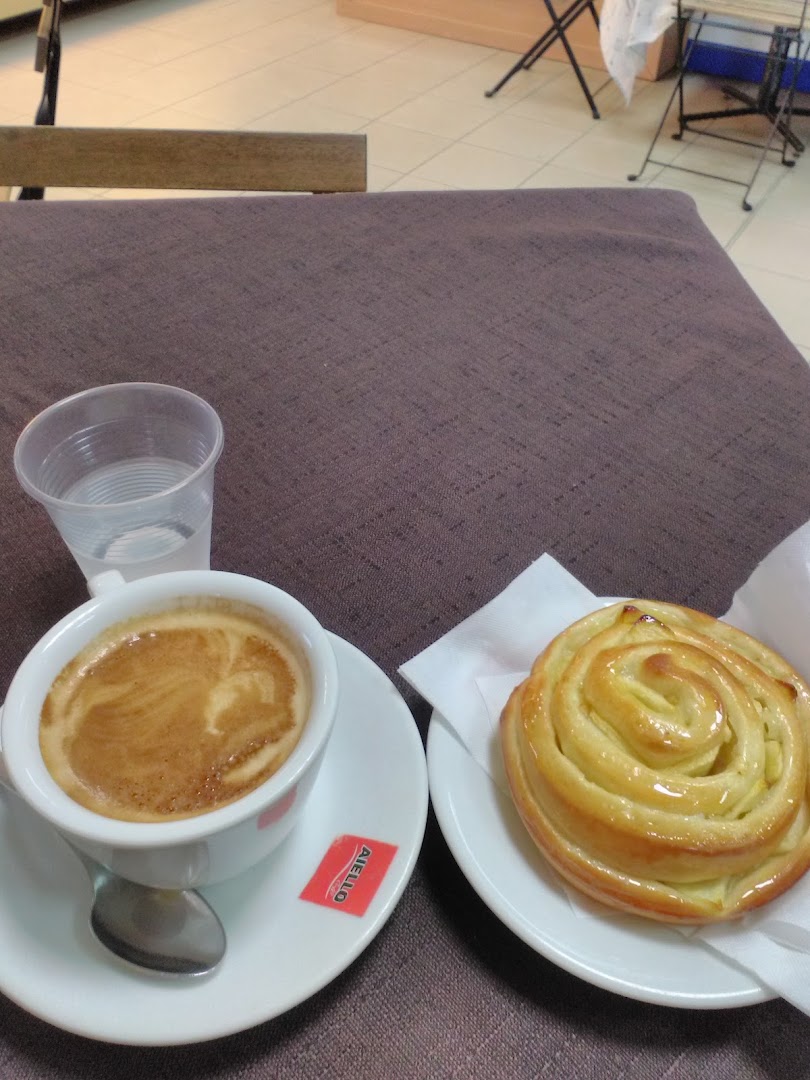 Boutique del Dolce, Taverna