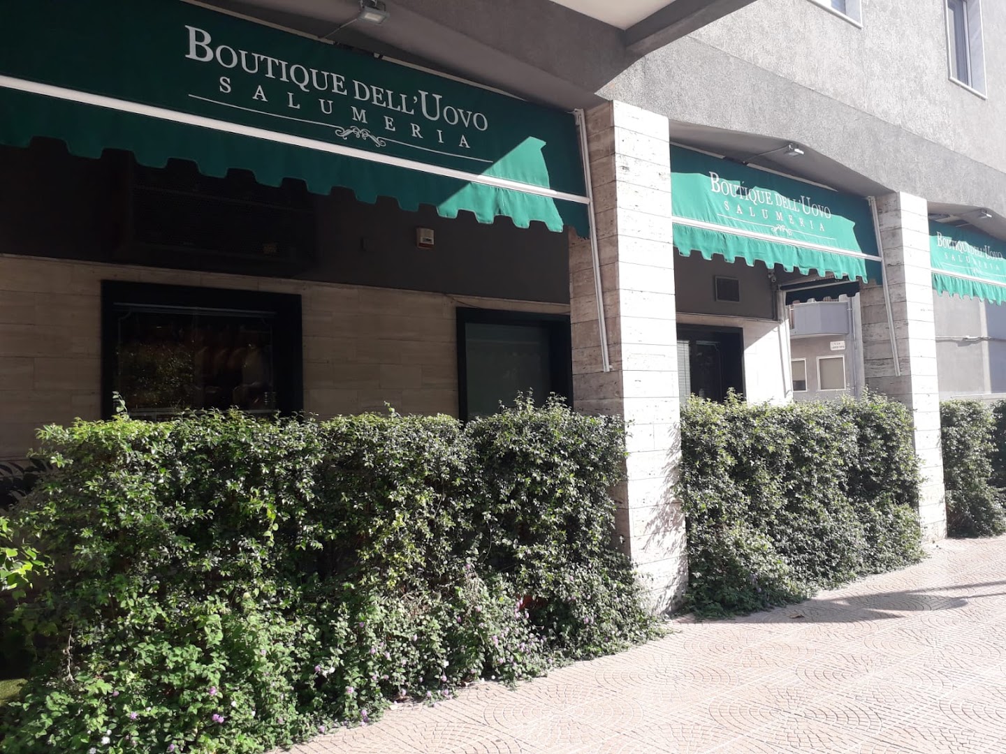 BOUTIQUE DELL'UOVO, Taranto