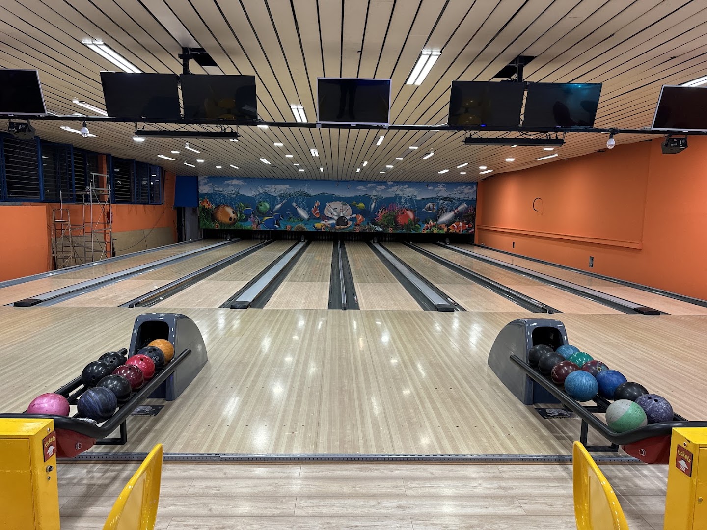Bowling Center Sanromano