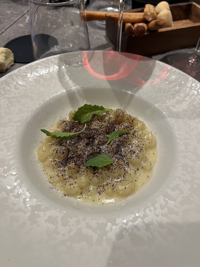 Brama Restaurant