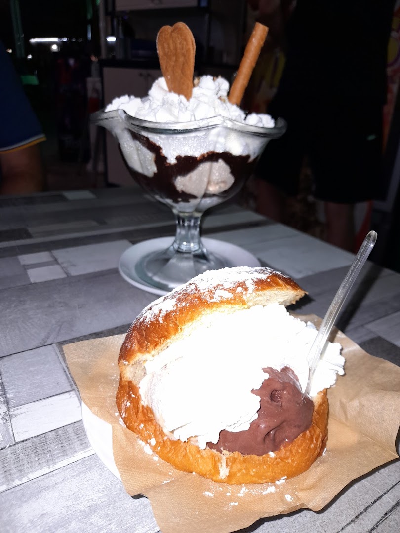 Breezy Gelateria