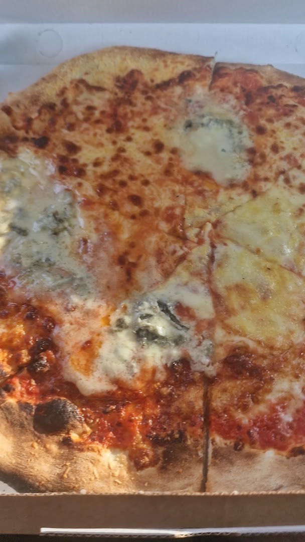 Brembo's Pizza
