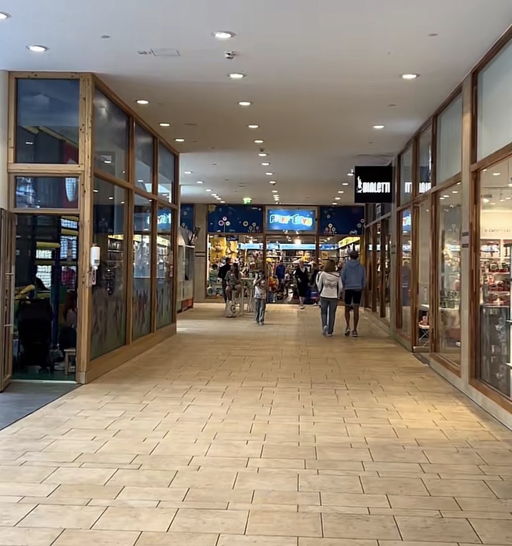 Brenner Outlet