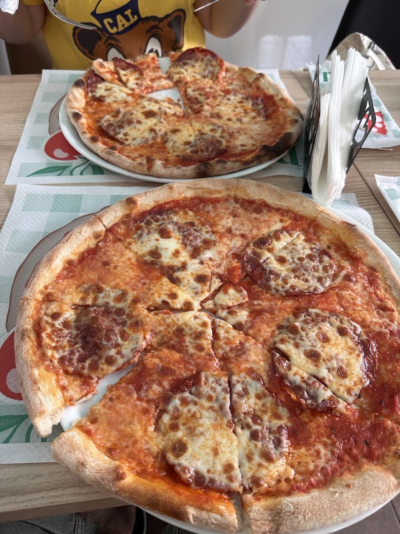 Bresso Global Pizzeria Forno a Legna