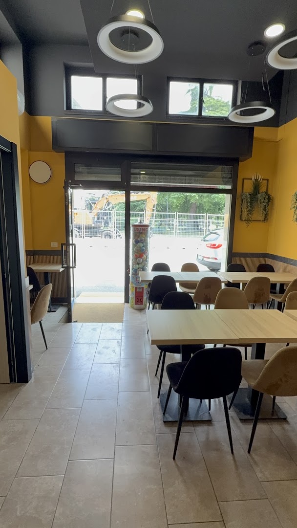 Bresso Global Pizzeria Forno a Legna