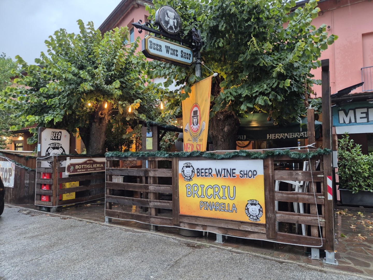 Bricriu - Birra & Vino e beach streetwear