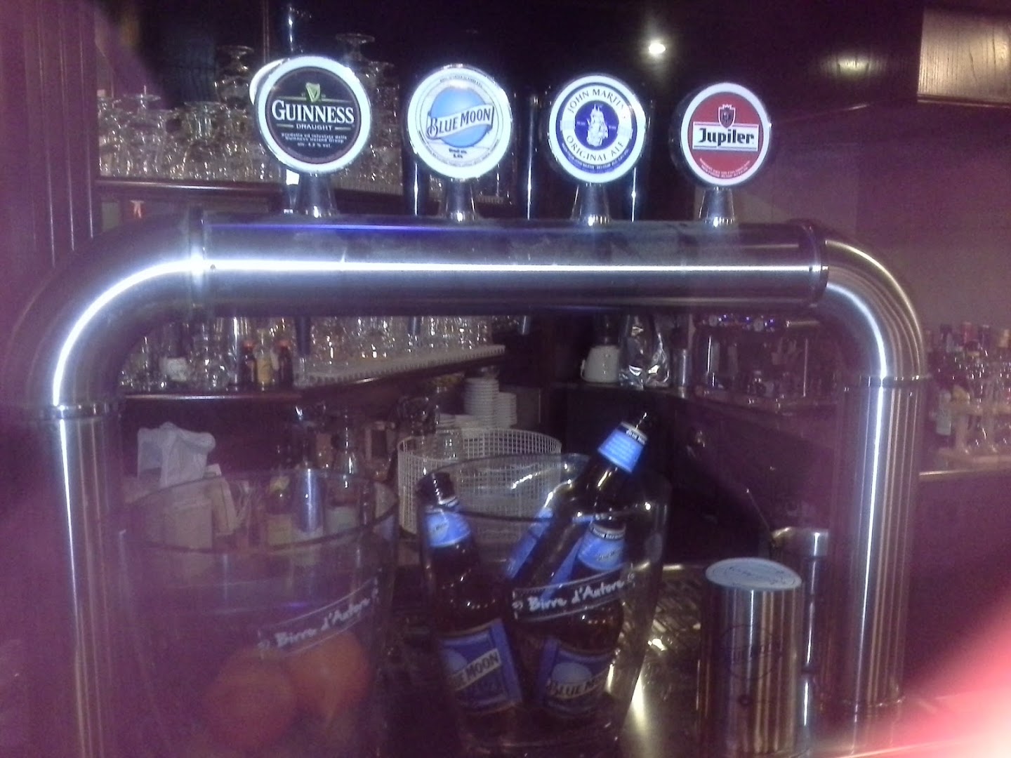 Bridge Pub & restaurant