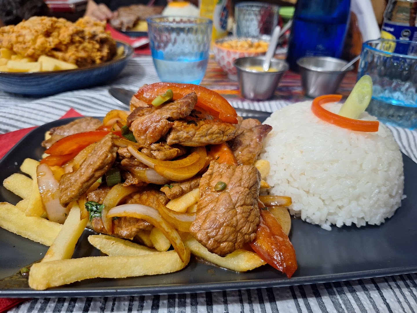 Brisas Peruanas, Genova