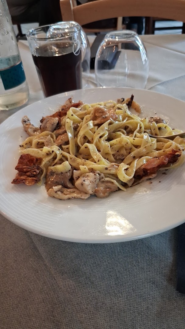 Bruno’s pizzeria