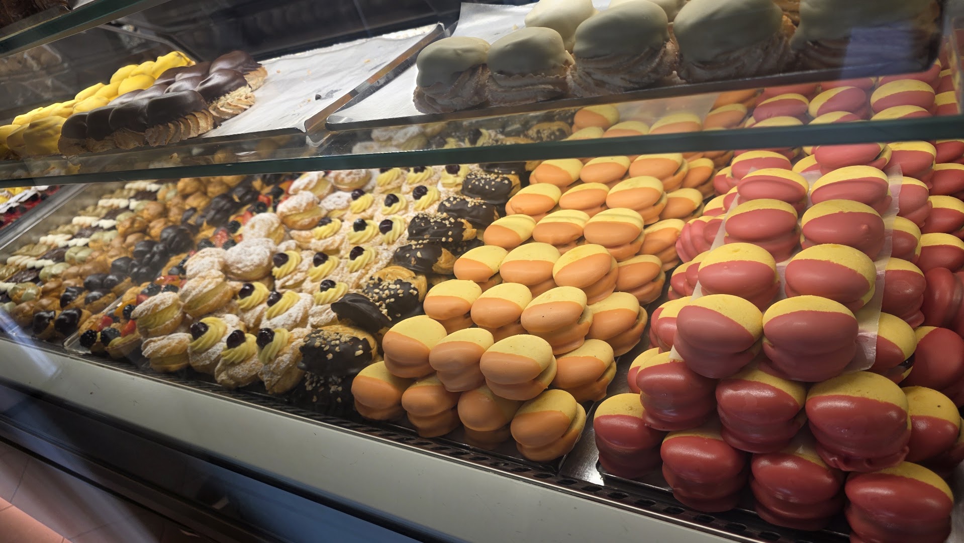 Bruzia - Pasticceria Pizzeria Self Service
