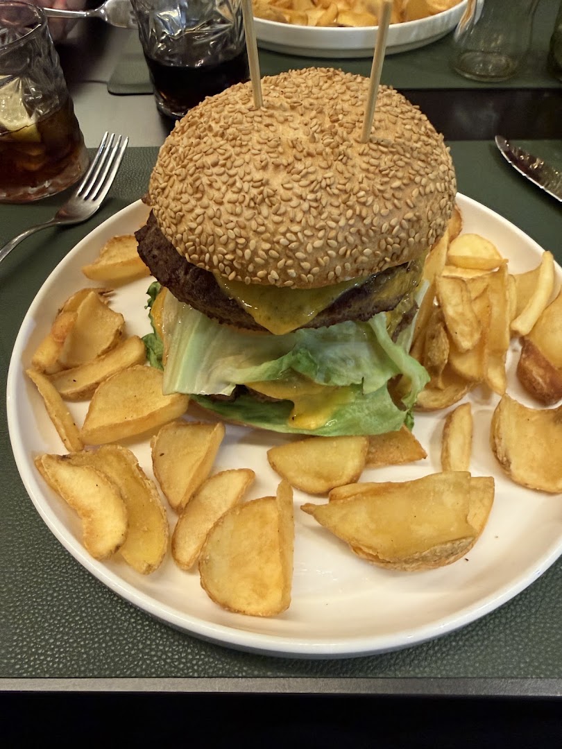 B.SQUARE brasserie