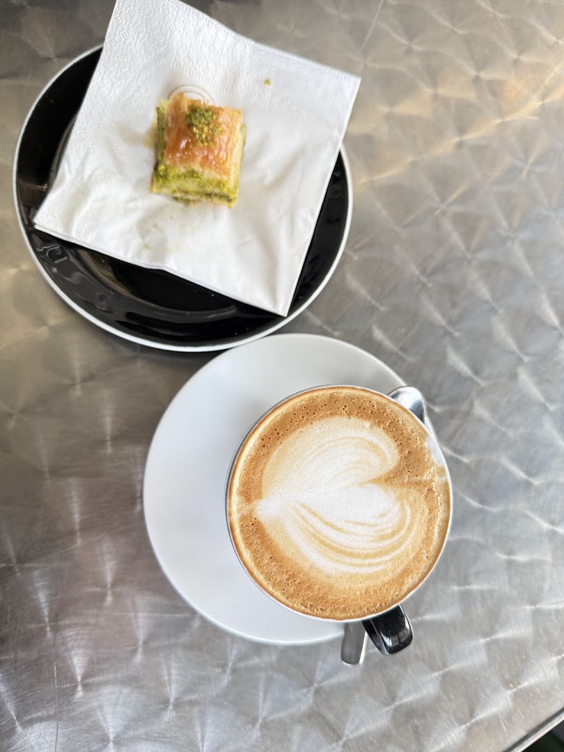 Buongiorno Milano, Milano