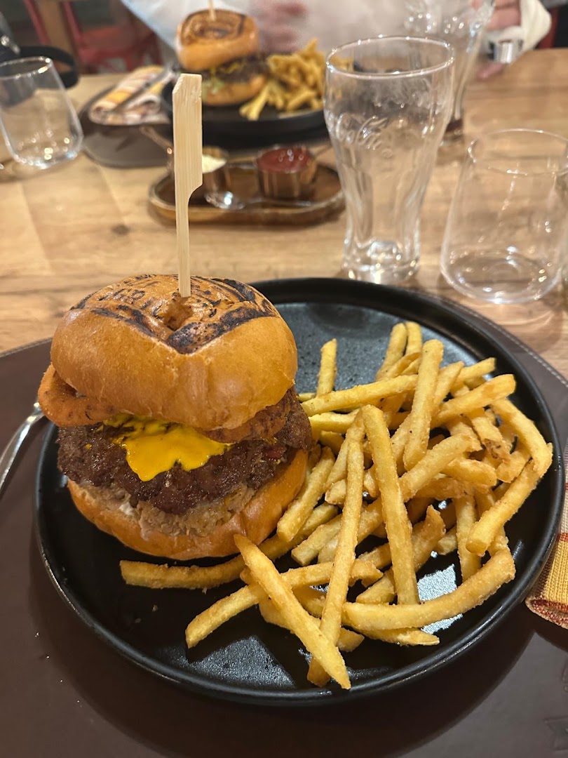 Burger & Grill - Hamburgeria Steak house