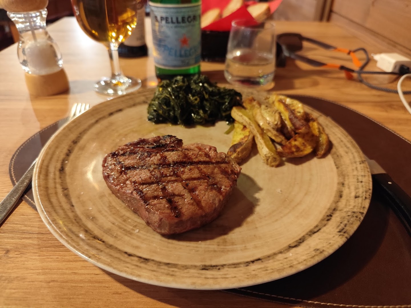 Burger & Grill - Hamburgeria Steak house, Tito