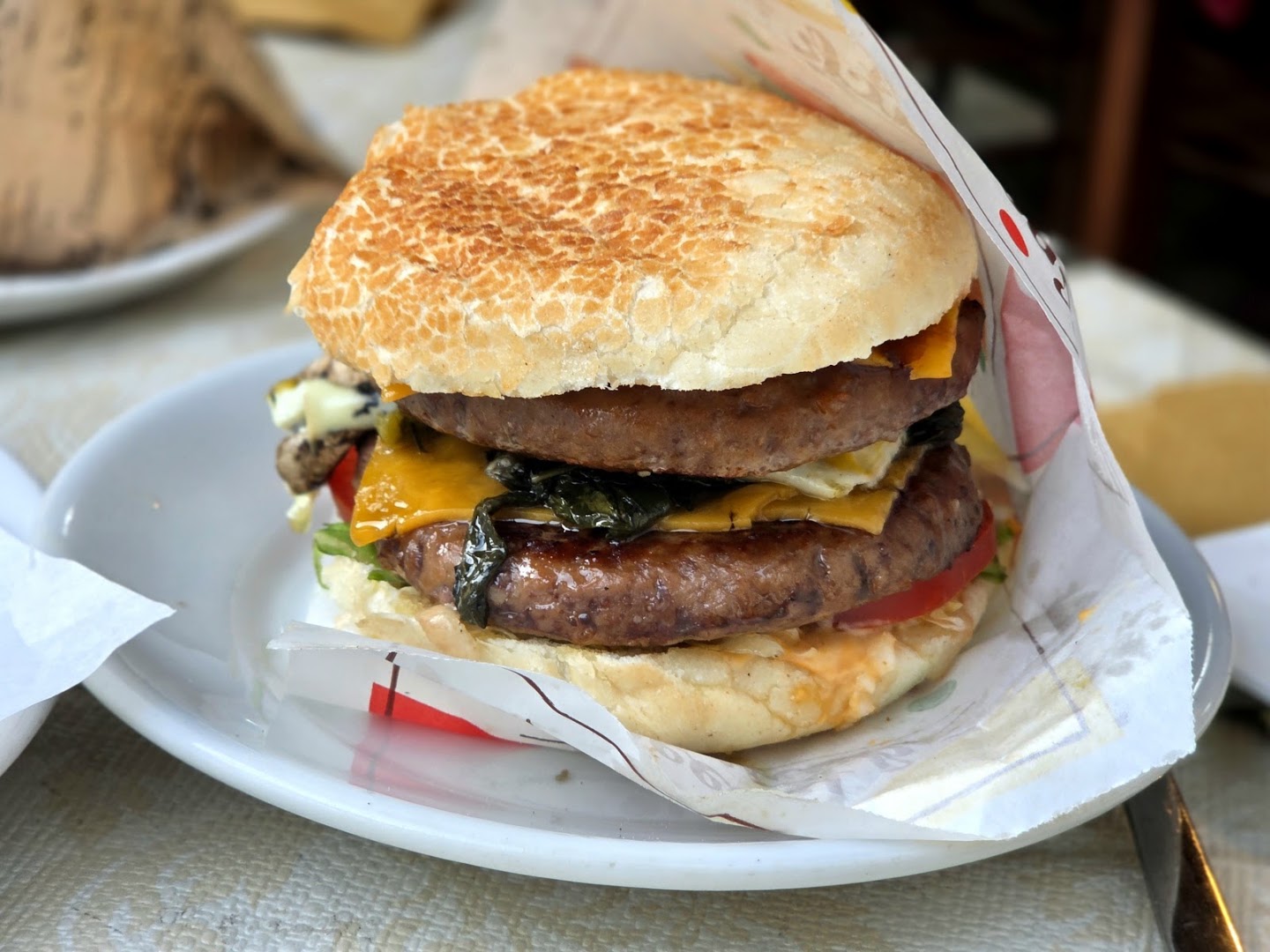 BURGER HOUSE