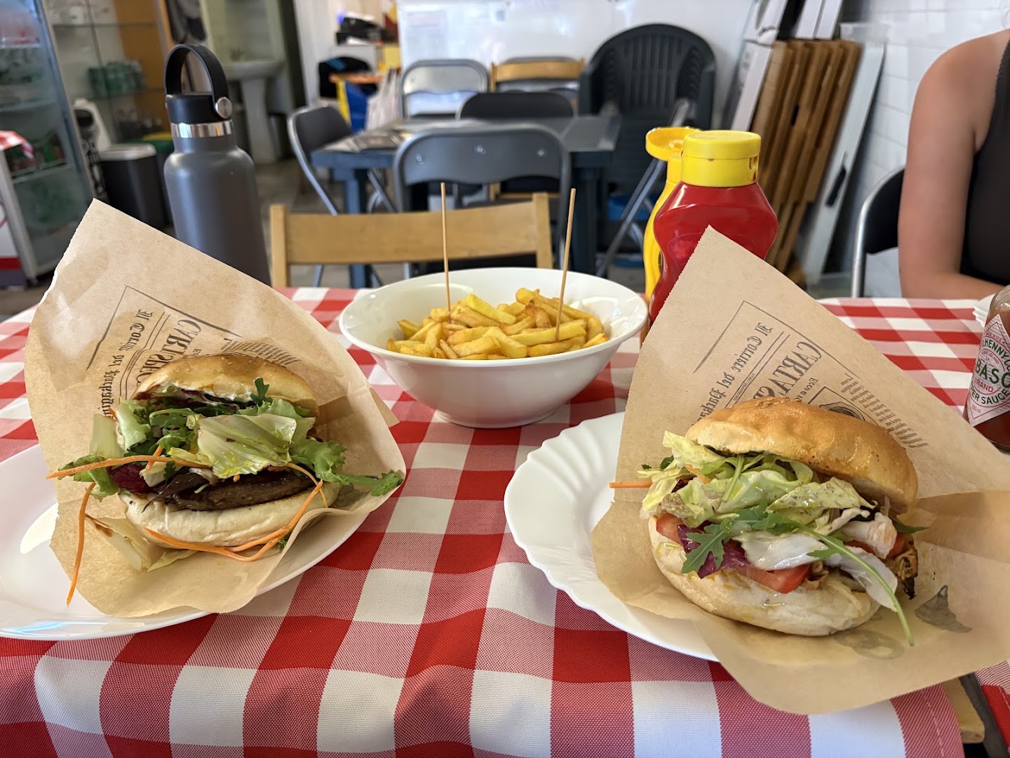 Burger Vi.P.